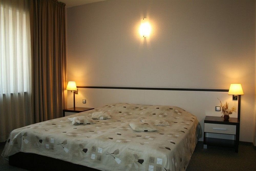 Kendros Hotel Plovdiv Exterior photo